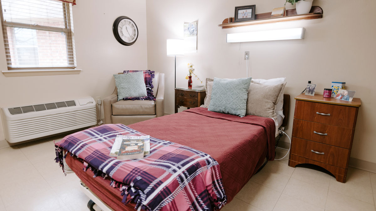 Patient Room at Des Arc Nursing & Rehabilitation